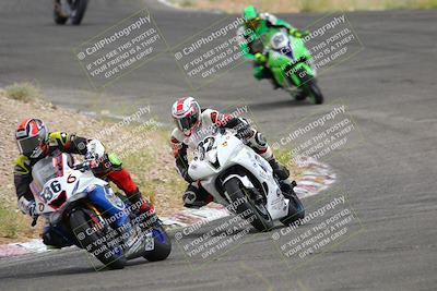 media/Jun-04-2022-WERA (Sat) [[b852bbbd55]]/Race 8 Superbike Expert Novice V7 HW/